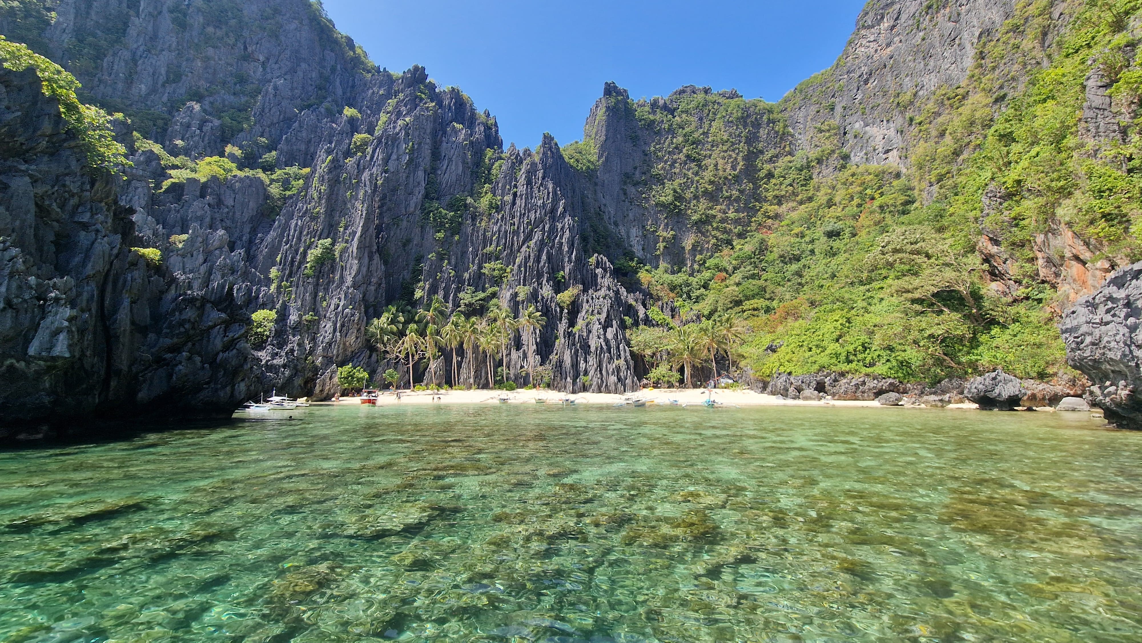 El Nido Bootstour